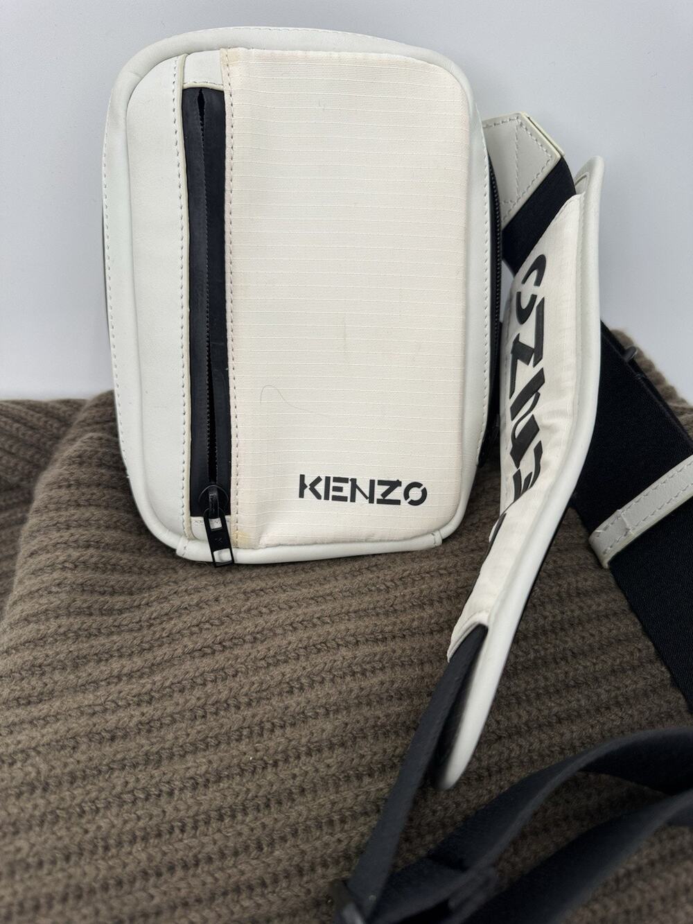Kenzo ivory crossbody bag (pu1000thrifty